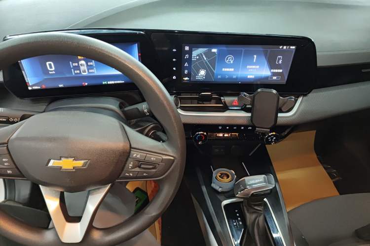 Used Chevrolet Monza 2023 1.5L Dual-Clutch Enjoyment Edition Audio And AC Panel