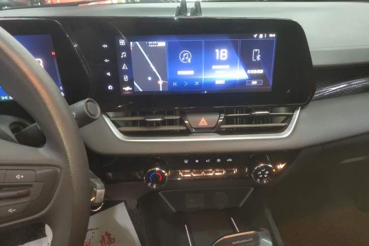 Used Chevrolet Monza 2023 1.5L Dual-Clutch Enjoyment Edition Audio And AC Panel