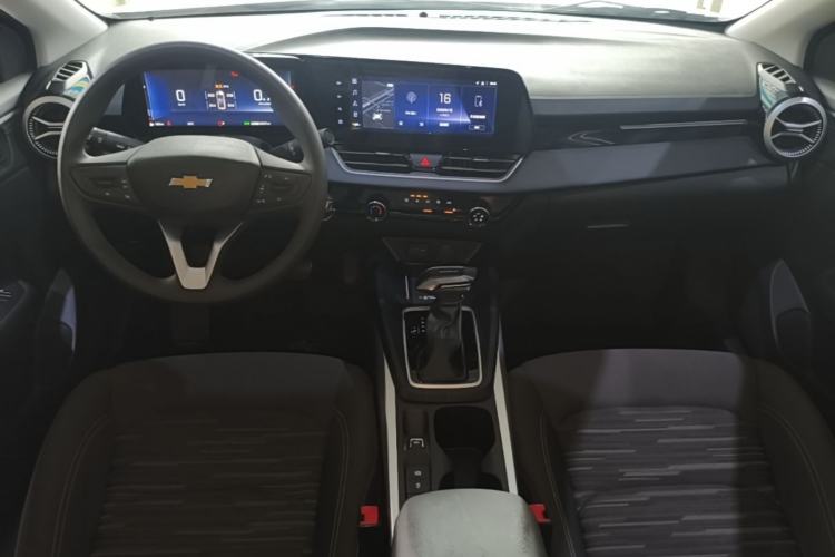 Used Chevrolet Monza 2023 1.5L Dual-Clutch Enjoyment Edition Center Console