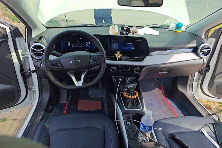 Used Chevrolet Monza 2023 1.5L Dual-Clutch Enjoyment Edition Center Console