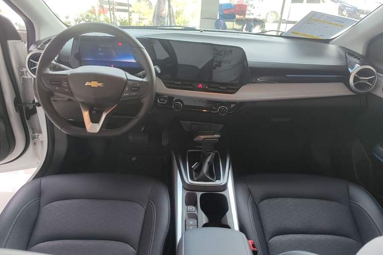 Used Chevrolet Monza 2023 1.5L Dual-Clutch Enjoyment Edition Center Console