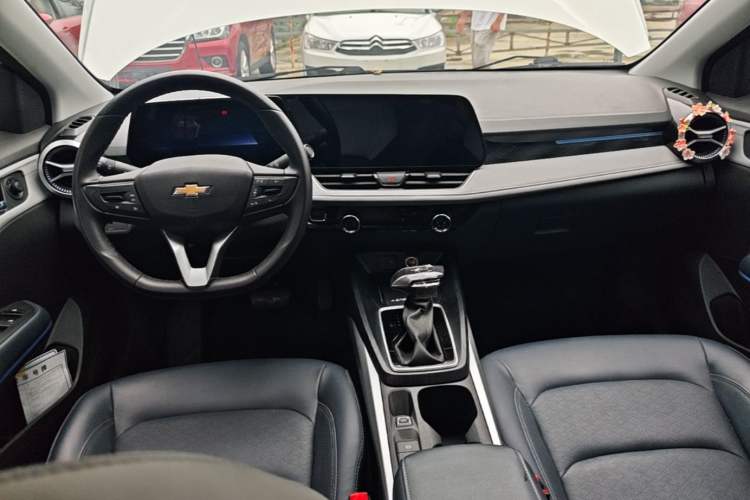 Used Chevrolet Monza 2023 1.5L Dual-Clutch Enjoyment Edition Center Console