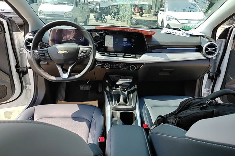 Used Chevrolet Monza 2023 1.5L Dual-Clutch Enjoyment Edition Center Console