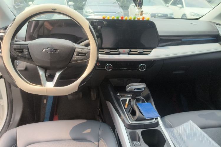 Used Chevrolet Monza 2023 1.5L Dual-Clutch Enjoyment Edition Center Console