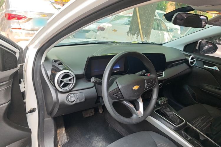 Used Chevrolet Monza 2023 1.5L Dual-Clutch Enjoyment Edition Center Console