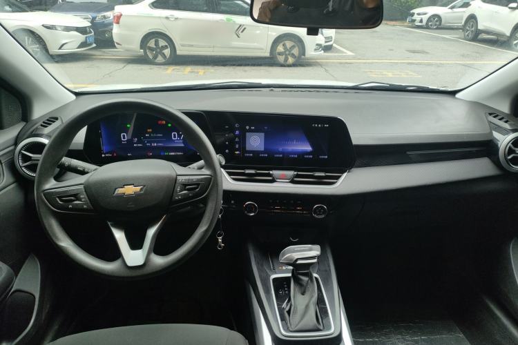 Used Chevrolet Monza 2023 1.5L Dual-Clutch Enjoyment Edition Center Console