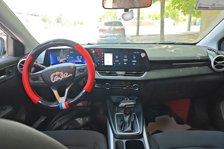 Used Chevrolet Monza 2023 1.5L Dual-Clutch Enjoyment Edition Center Console