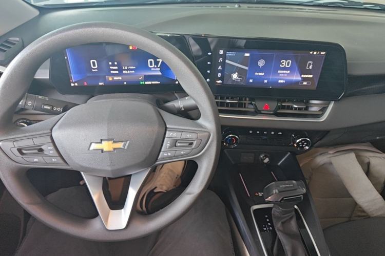 Used Chevrolet Monza 2023 1.5L Dual-Clutch Enjoyment Edition Center Console