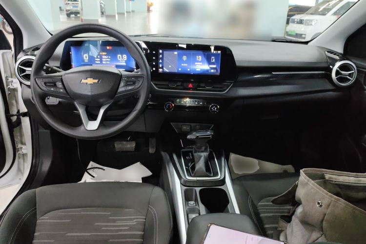 Used Chevrolet Monza 2023 1.5L Dual-Clutch Enjoyment Edition Center Console