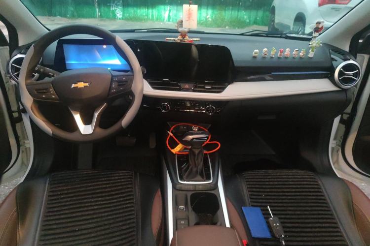 Used Chevrolet Monza 2023 1.5L Dual-Clutch Enjoyment Edition Center Console