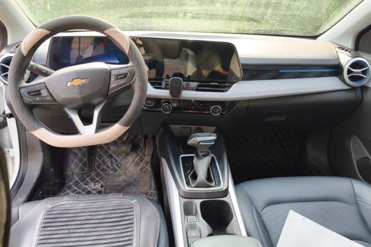 Used Chevrolet Monza 2023 1.5L Dual-Clutch Enjoyment Edition Center Console