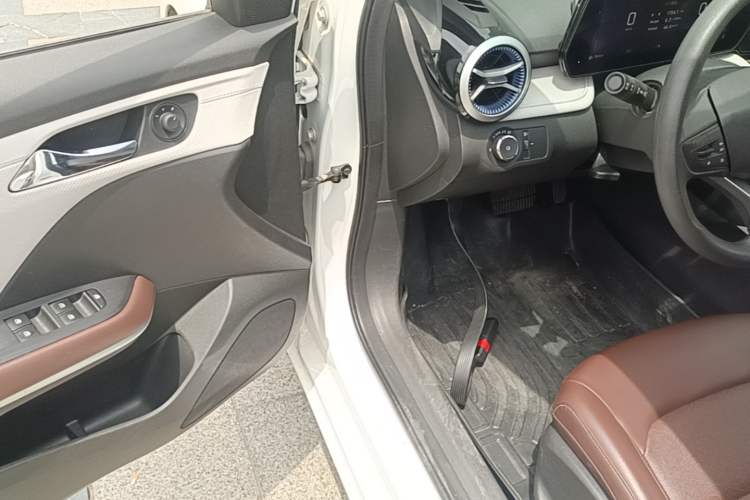Used Chevrolet Monza 2023 1.5L Dual-Clutch WOW Enjoyment Edition Driver Seat