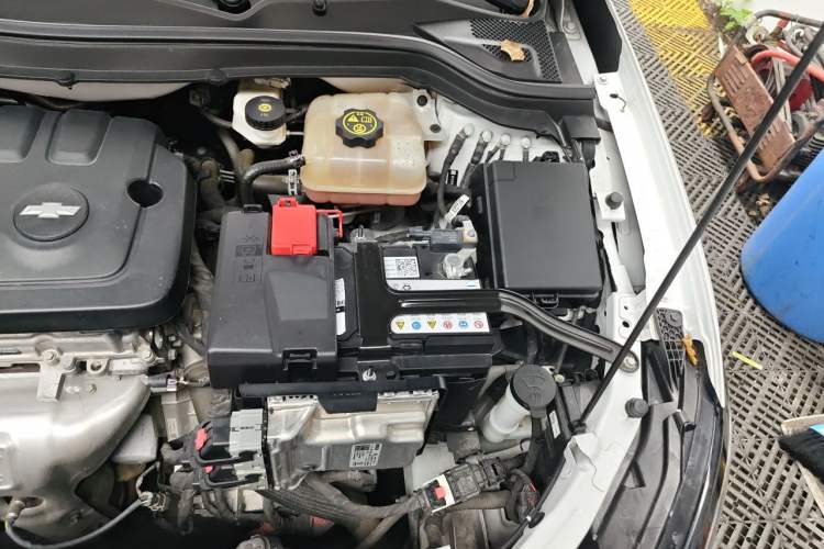 Used Chevrolet Monza 2023 1.5L Dual-Clutch Enjoyment Edition Engine Bay Left