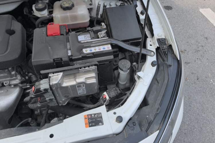 Used Chevrolet Monza 2023 1.5L Dual-Clutch Enjoyment Edition Engine Bay Left