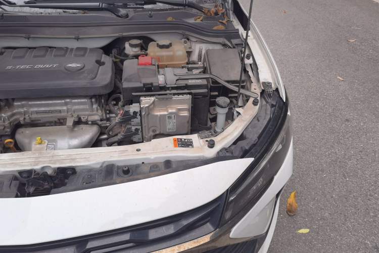 Used Chevrolet Monza 2023 1.5L Dual-Clutch Enjoyment Edition Engine Bay Left