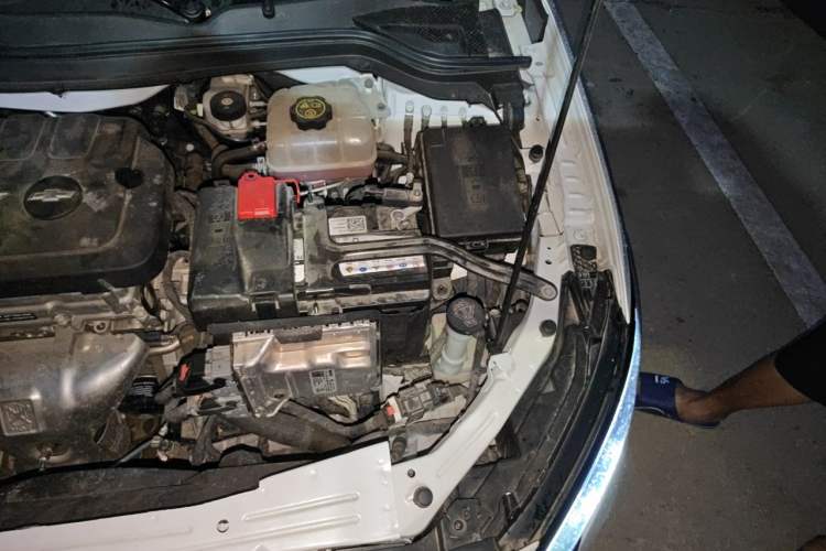Used Chevrolet Monza 2023 1.5L Dual-Clutch Enjoyment Edition Engine Bay Left