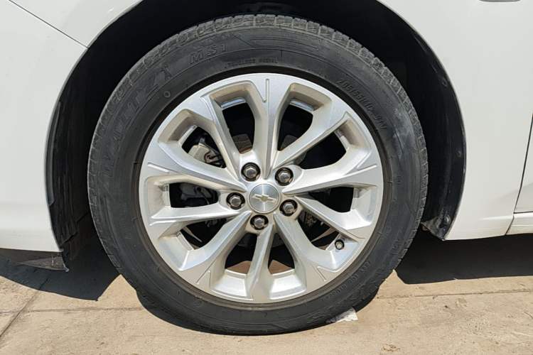 Used Chevrolet Monza 2023 1.5L Dual-Clutch Enjoyment Edition Exterior 4