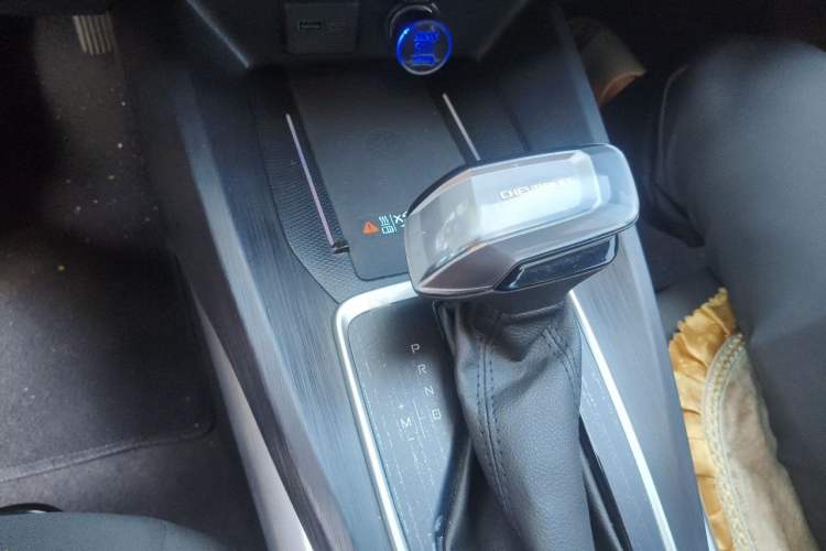 Used Chevrolet Monza 2023 1.5L Dual-Clutch Enjoyment Edition Gear Lever