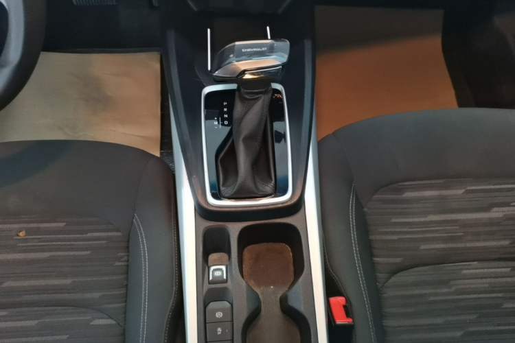 Used Chevrolet Monza 2023 1.5L Dual-Clutch Enjoyment Edition Gear Lever