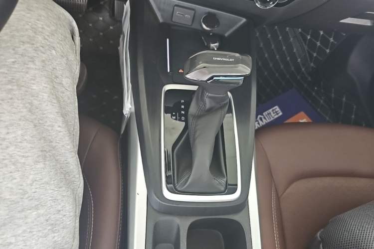 Used Chevrolet Monza 2023 1.5L Dual-Clutch Enjoyment Edition Gear Lever