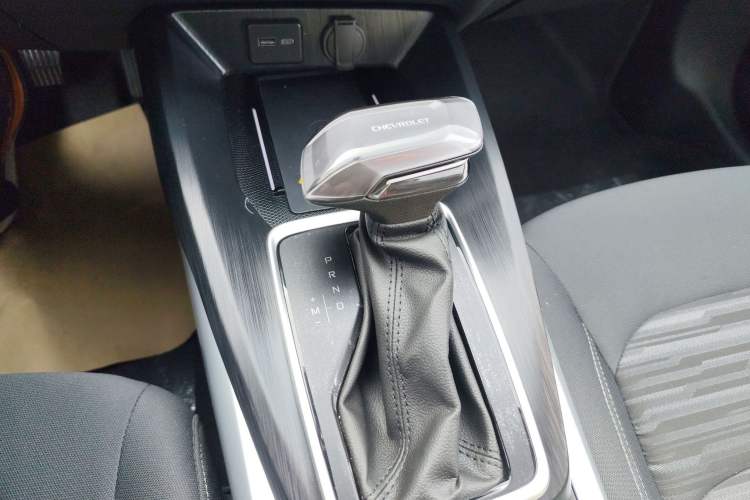 Used Chevrolet Monza 2023 1.5L Dual-Clutch Enjoyment Edition Gear Lever