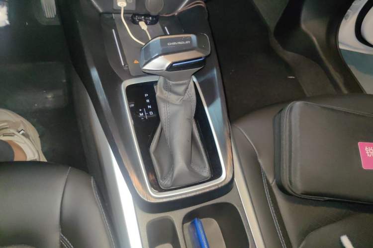 Used Chevrolet Monza 2023 1.3T Mild Hybrid Automatic Luxury Edition Gear Lever