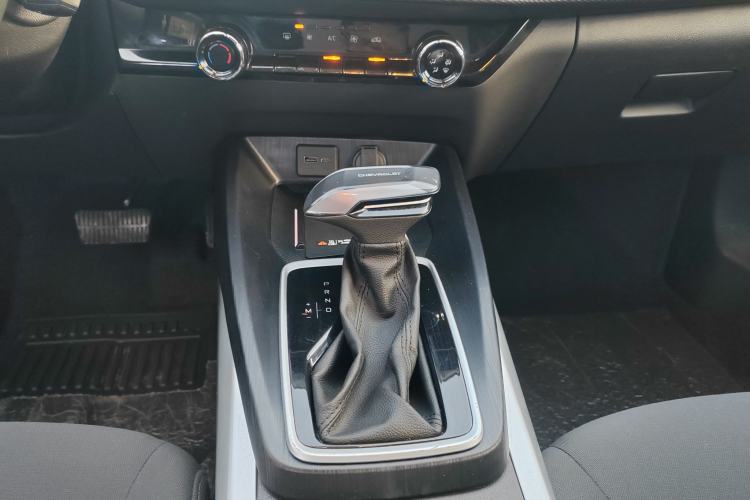 Used Chevrolet Monza 2023 1.5L Dual-Clutch Enjoyment Edition Gear Lever