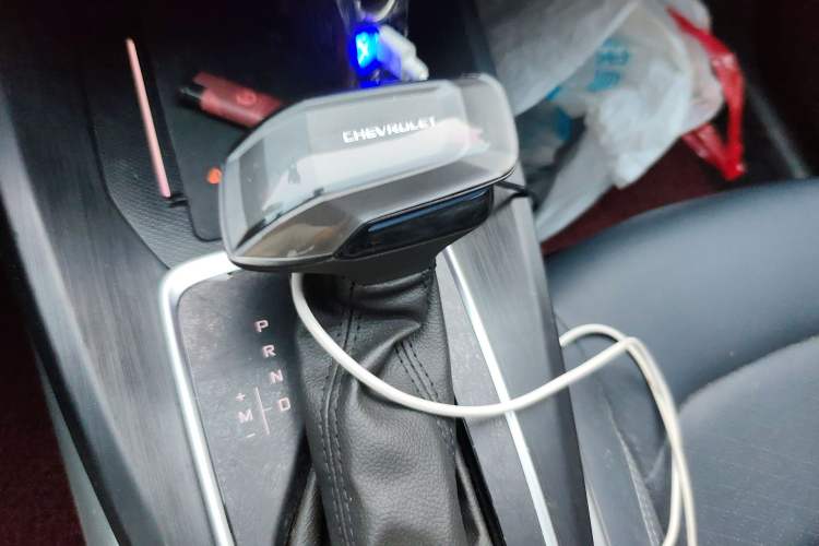 Used Chevrolet Monza 2023 1.5L Dual-Clutch WOW Enjoyment Edition Gear Lever