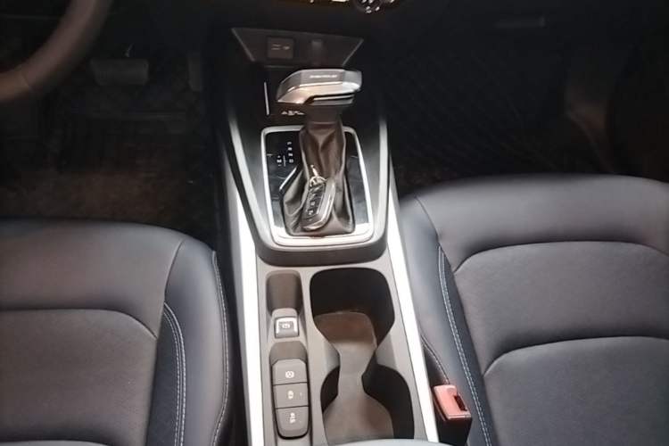 Used Chevrolet Monza 2023 1.5L Dual-Clutch Enjoyment Edition Gear Lever