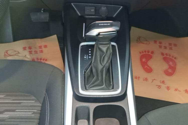Used Chevrolet Monza 2023 1.5L Dual-Clutch Enjoyment Edition Gear Lever
