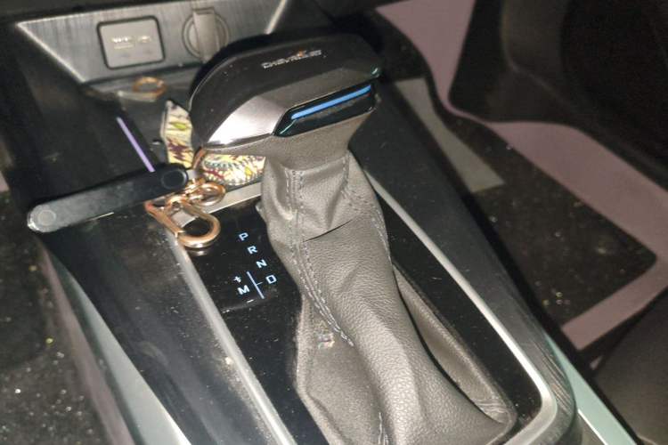Used Chevrolet Monza 2023 1.3T Mild Hybrid Automatic Luxury Edition Gear Lever