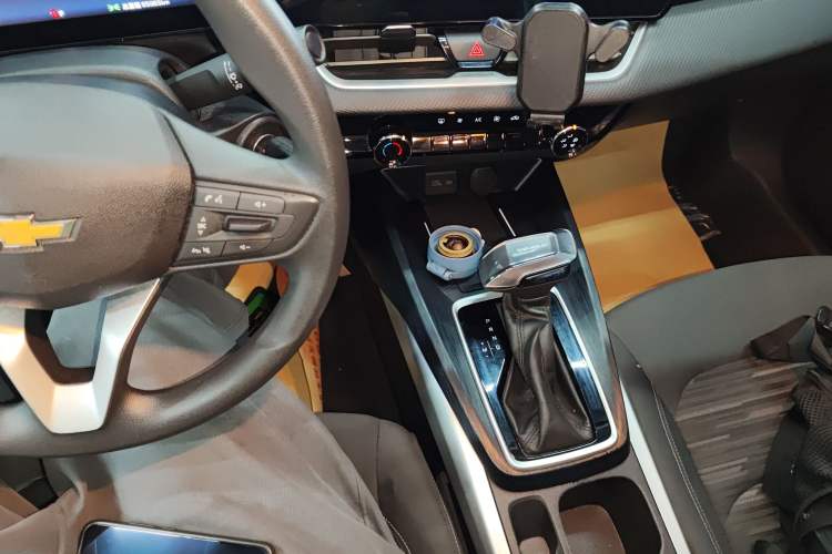 Used Chevrolet Monza 2023 1.5L Dual-Clutch Enjoyment Edition Gear Lever