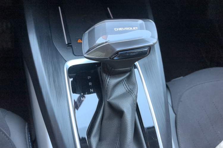 Used Chevrolet Monza 2023 1.3T Mild Hybrid Automatic Luxury Edition Gear Lever