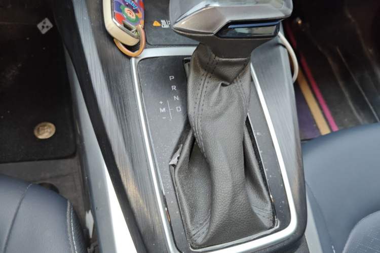 Used Chevrolet Monza 2023 1.5L Dual-Clutch Enjoyment Edition Gear Lever