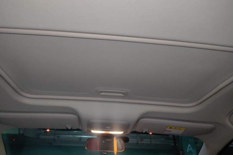 Used Chevrolet Monza 2023 1.3T Mild Hybrid Automatic Luxury Edition Headliner
