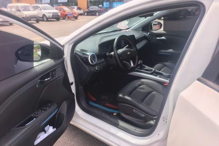 Used Chevrolet Monza 2023 1.3T Mild Hybrid Automatic Luxury Edition Interior 1