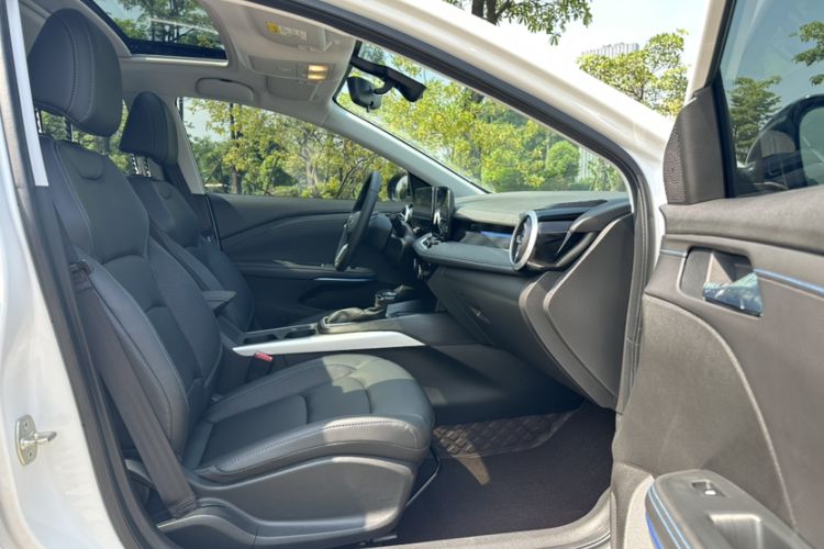 Used Chevrolet Monza 2023 1.3T Mild Hybrid Automatic Luxury Edition Interior 9