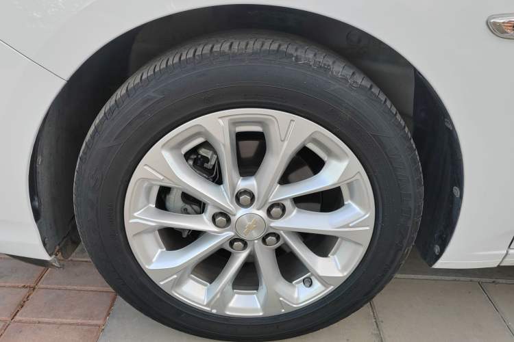 Used Chevrolet Monza 2023 1.5L Dual-Clutch Enjoyment Edition Interior 9