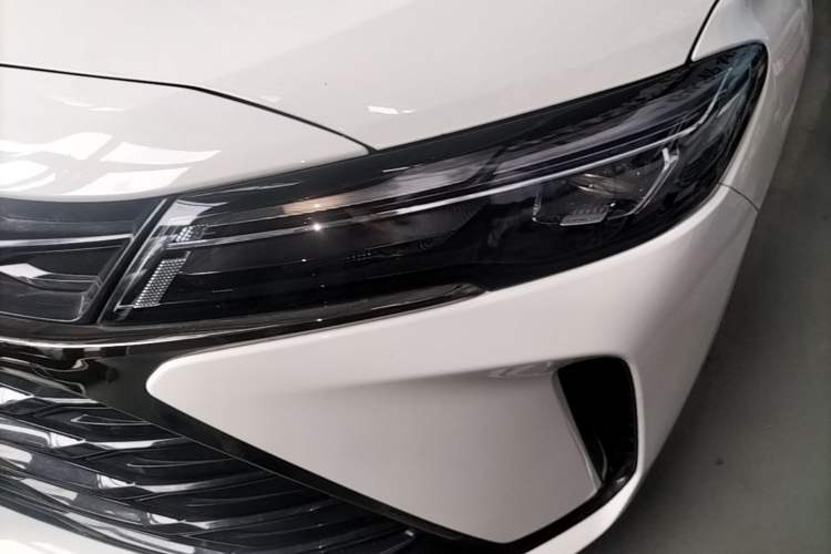 Used Chevrolet Monza 2023 1.5L Dual-Clutch Enjoyment Edition Left Front Headlight