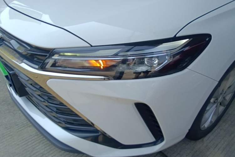 Used Chevrolet Monza 2023 1.5L Dual-Clutch Enjoyment Edition Left Front Headlight
