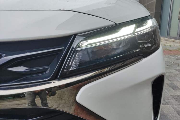 Used Chevrolet Monza 2023 1.5L Dual-Clutch Enjoyment Edition Left Front Headlight