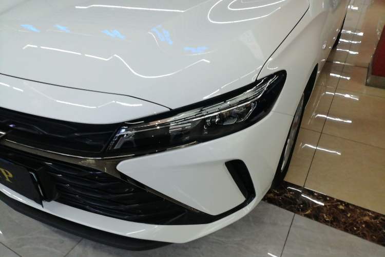 Used Chevrolet Monza 2023 1.5L Dual-Clutch Enjoyment Edition Left Front Headlight
