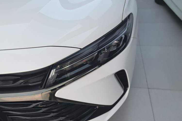 Used Chevrolet Monza 2023 1.5L Dual-Clutch Enjoyment Edition Left Front Headlight