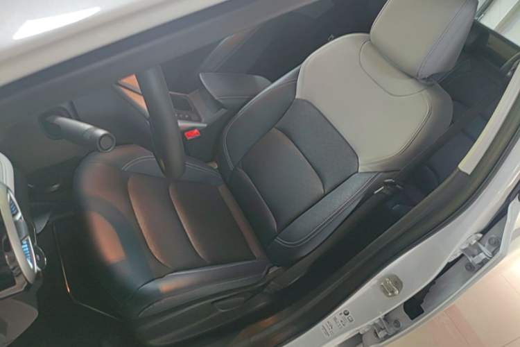 Used Chevrolet Monza 2023 1.5L Dual-Clutch Enjoyment Edition Left Front Seat