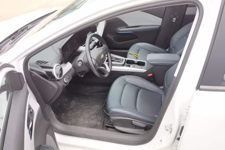 Used Chevrolet Monza 2023 1.5L Dual-Clutch Enjoyment Edition Left Front Seat