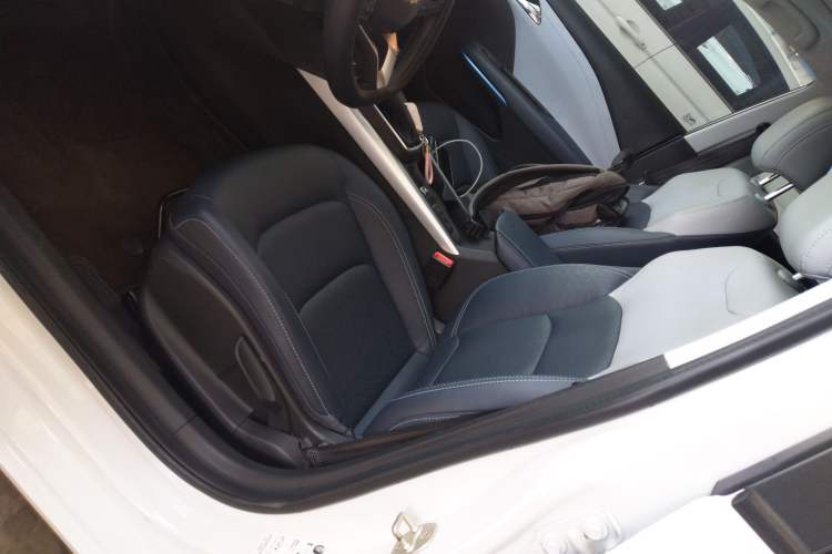 Used Chevrolet Monza 2023 1.5L Dual-Clutch Enjoyment Edition Left Front Seat