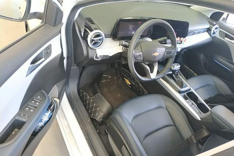 Used Chevrolet Monza 2023 1.5L Dual-Clutch Enjoyment Edition Left Front Seat