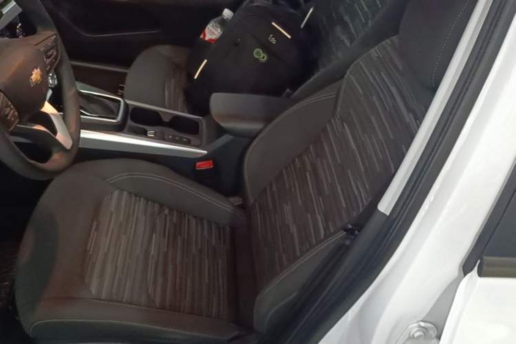 Used Chevrolet Monza 2023 1.5L Dual-Clutch Enjoyment Edition Left Front Seat