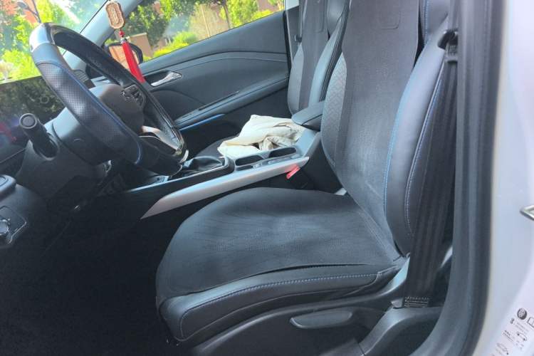 Used Chevrolet Monza 2023 1.3T Mild Hybrid Automatic Luxury Edition Left Front Seat