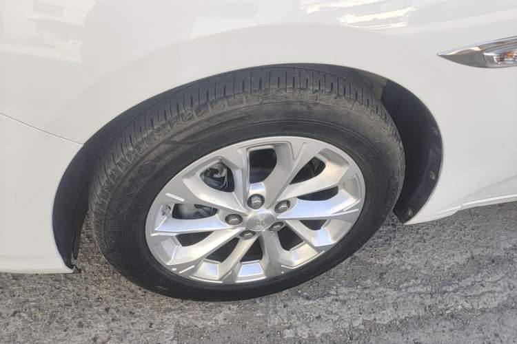 Used Chevrolet Monza 2023 1.5L Dual-Clutch Enjoyment Edition Left Front Wheel Hub
